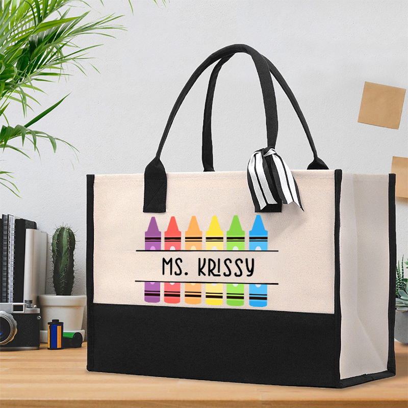 10 Best Gift Ideas For Your Fashionable Teacher